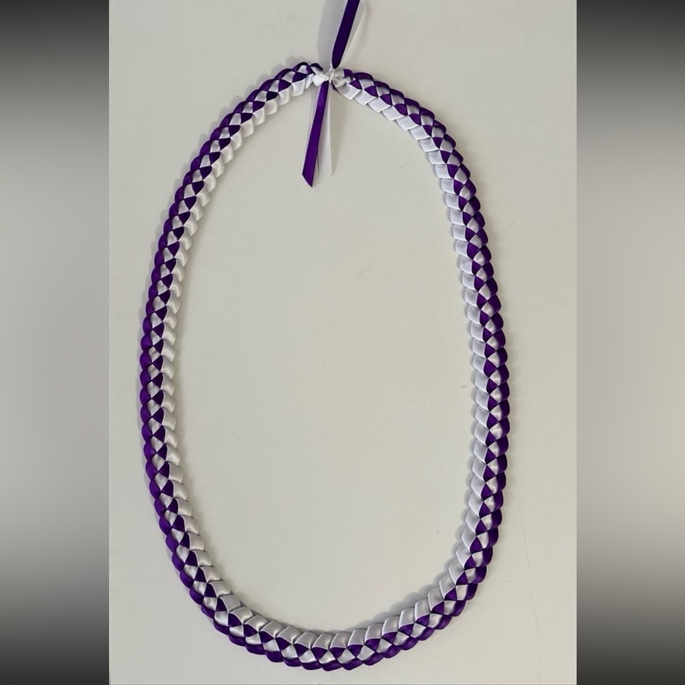 Graduation Ribbon Lei (Purple & White)